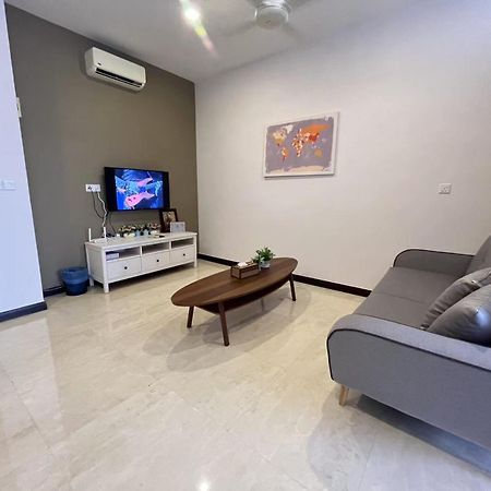 Silverscape Seaview Residences Melaka Ngoại thất bức ảnh